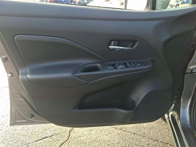 2023 Nissan Versa 1.6 SV