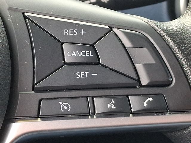 2023 Nissan Versa 1.6 SV