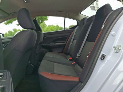 2024 Nissan Versa 1.6 SR