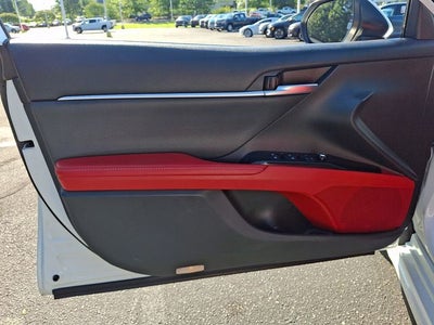 2019 Toyota Camry XSE