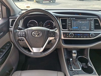 2014 Toyota Highlander XLE V6