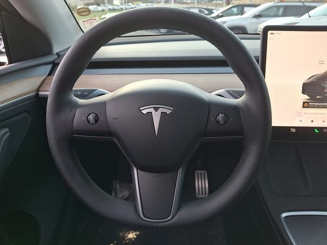 2024 Tesla Model Y Performance