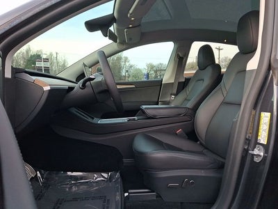 2024 Tesla Model Y Performance