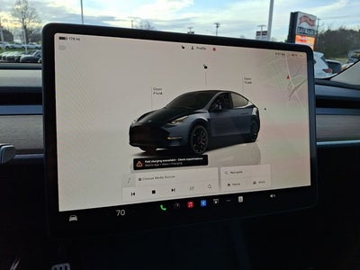 2024 Tesla Model Y Performance