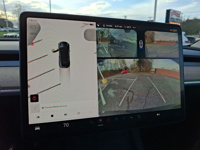 2024 Tesla Model Y Performance