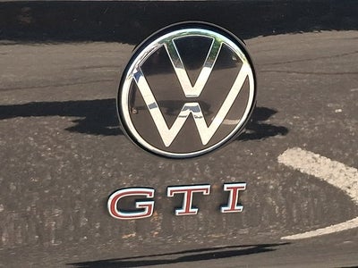 2024 Volkswagen Golf GTI 2.0T S