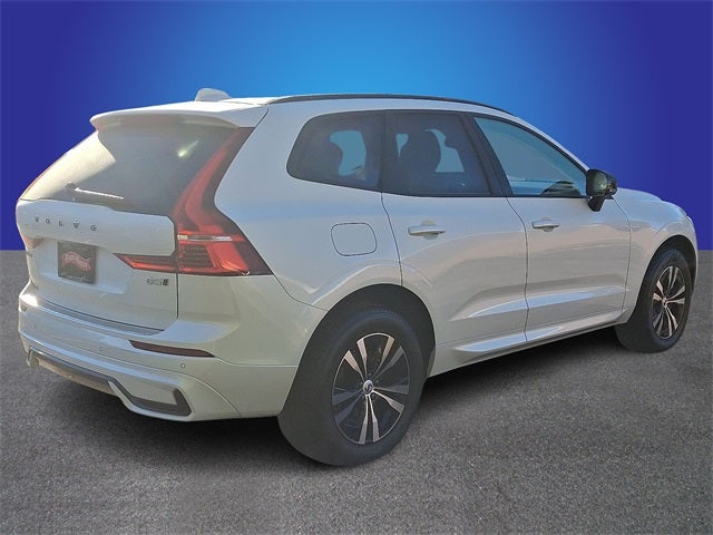 2025 Volvo XC60 B5 Core