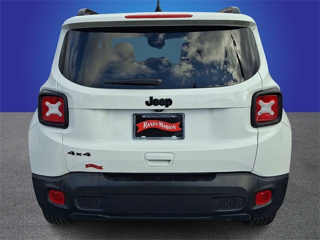 2023 Jeep Renegade Latitude UPLAND