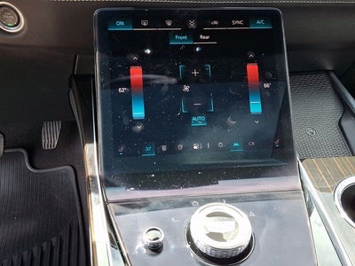 2025 Cadillac Escalade Premium Luxury