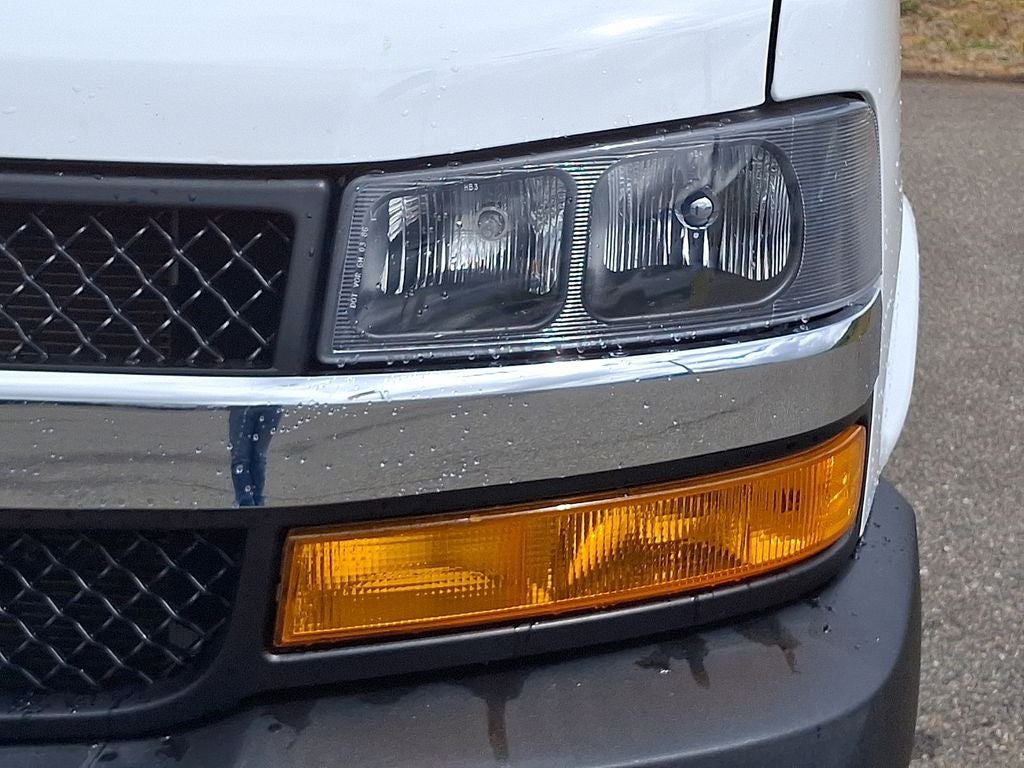 2019 Chevrolet Express 3500 LT Passenger