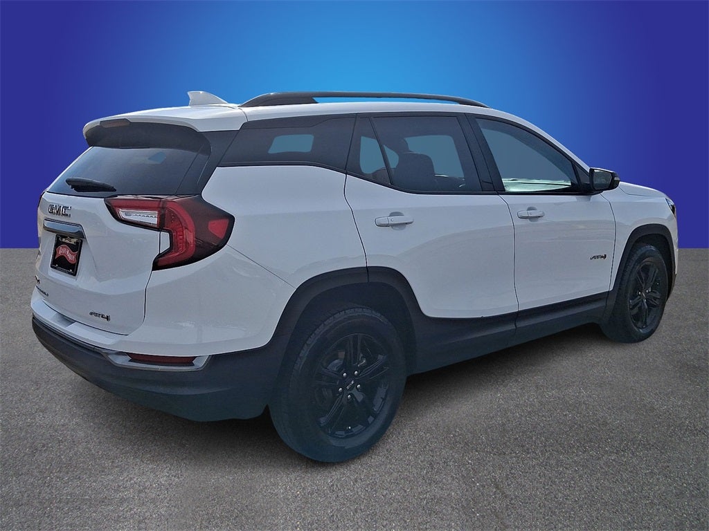 2022 GMC Terrain AT4