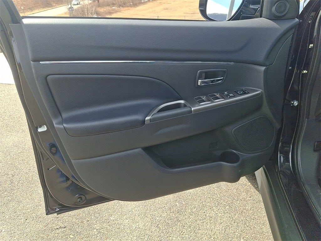 2025 Mitsubishi Outlander Sport 2.0 ES