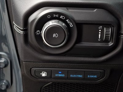 2025 Jeep Wrangler Sahara 4xe