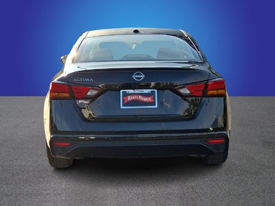 2025 Nissan Altima 2.5 SV