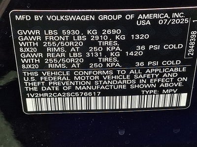 2025 Volkswagen Atlas 2.0T SE w/Technology