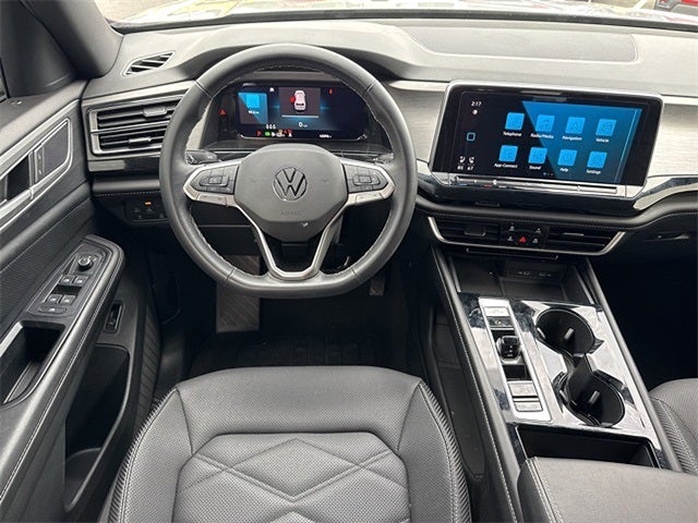 2024 Volkswagen Atlas Cross Sport 2.0T SE w/Technology