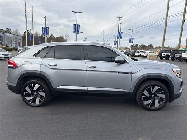 2024 Volkswagen Atlas Cross Sport 2.0T SE w/Technology