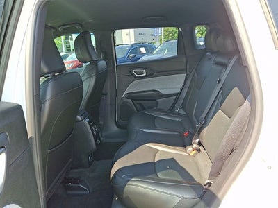 2023 Jeep Compass Latitude Lux