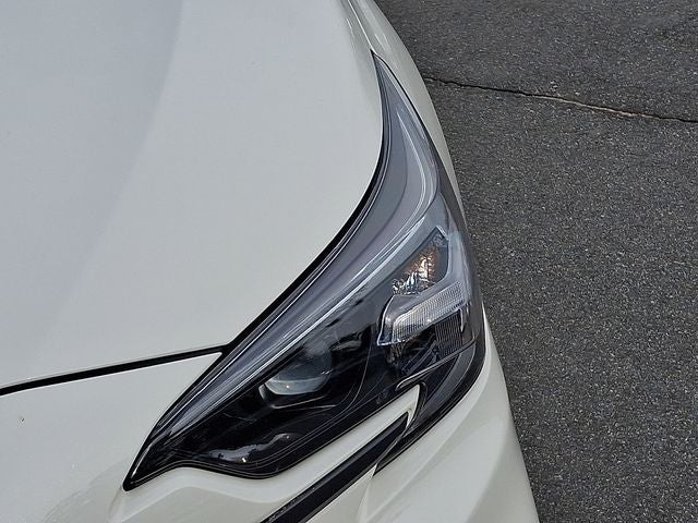 2025 Subaru Legacy Base
