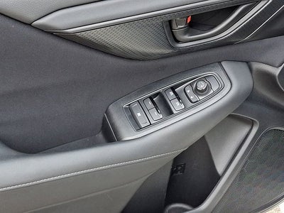2025 Subaru Legacy Base