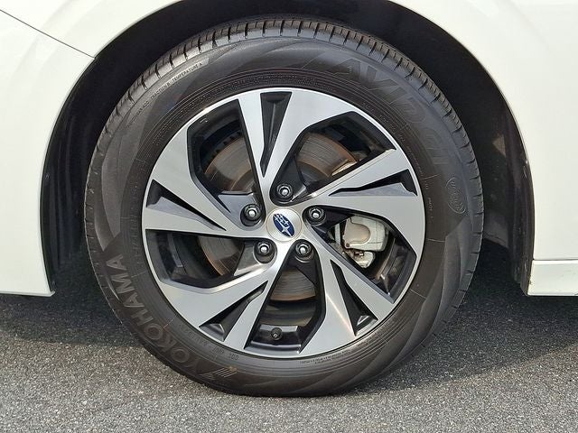 2025 Subaru Legacy Base