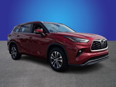 2023 Toyota Highlander XLE