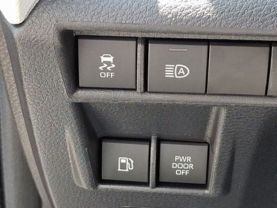 2025 Toyota Sienna LE 8 Passenger