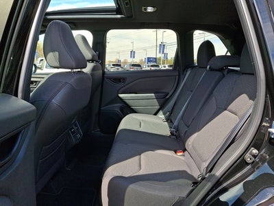 2025 Subaru Forester Premium