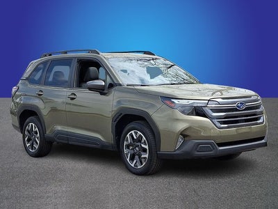 2025 Subaru Forester Premium