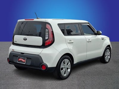 2016 Kia Soul Base