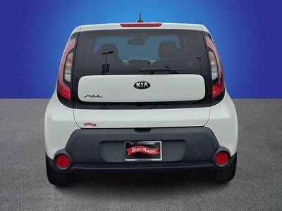 2016 Kia Soul Base