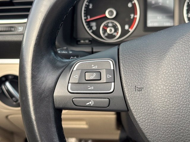 2016 Volkswagen Eos Komfort Edition