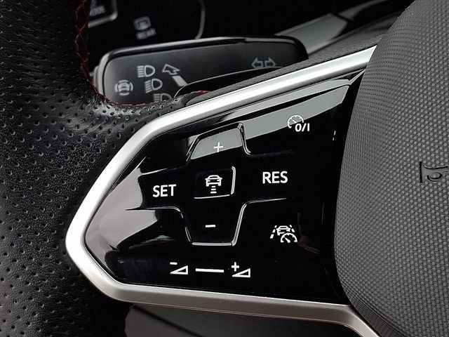 2024 Volkswagen Golf GTI 2.0T S
