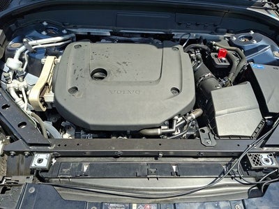 2023 Volvo XC60 B6 Ultimate Bright Theme