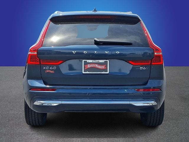 2023 Volvo XC60 B6 Ultimate Bright Theme