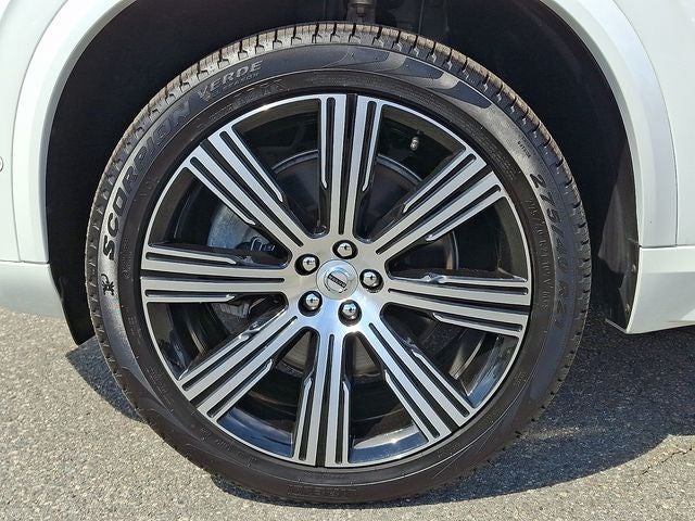 2025 Volvo XC90 Plug-In Hybrid T8 Plus 7 Passenger