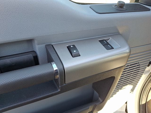 2023 Ford F-650SD Base