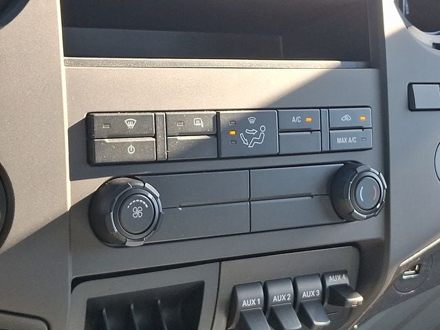 2023 Ford F-650SD Base