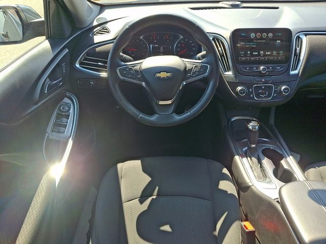 2017 Chevrolet Malibu LT 1LT