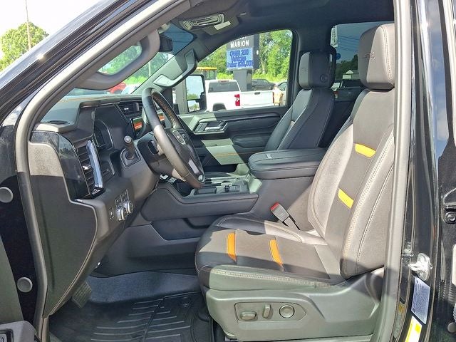 2025 GMC Sierra 2500HD AT4