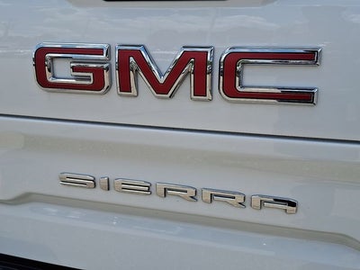 2025 GMC Sierra 1500 AT4