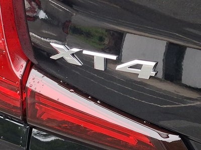 2023 Cadillac XT4 Luxury