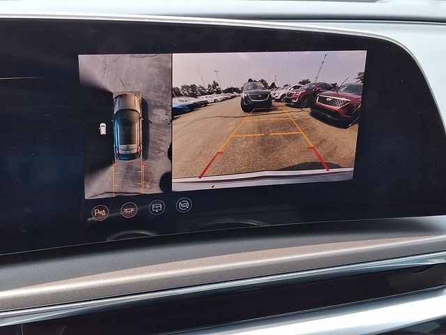 2024 Cadillac LYRIQ Tech
