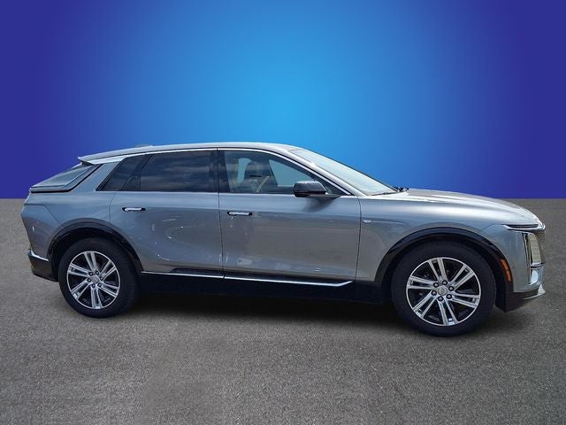 2024 Cadillac LYRIQ Tech
