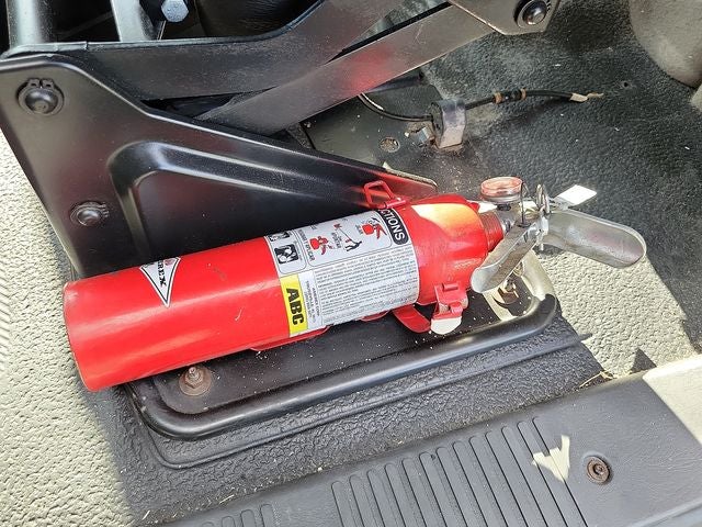 2018 International 4300 26FT BOX