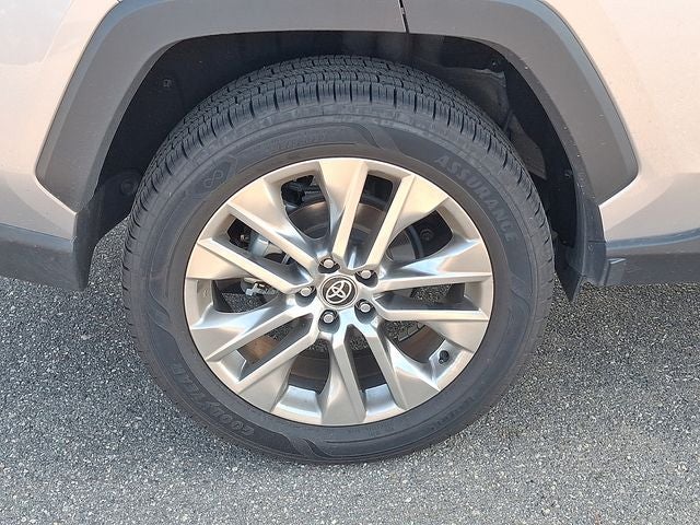 2022 Toyota RAV4 XLE Premium