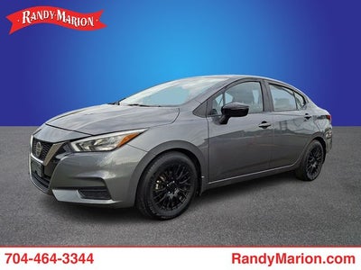 2022 Nissan Versa 1.6 SR