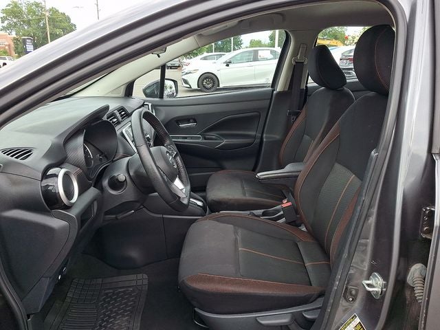 2022 Nissan Versa 1.6 SR