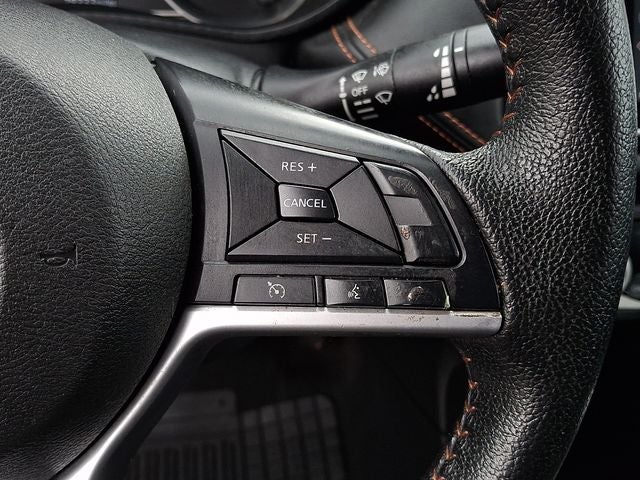 2022 Nissan Versa 1.6 SR