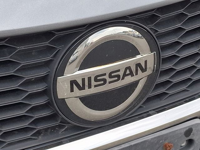 2022 Nissan Versa 1.6 SR